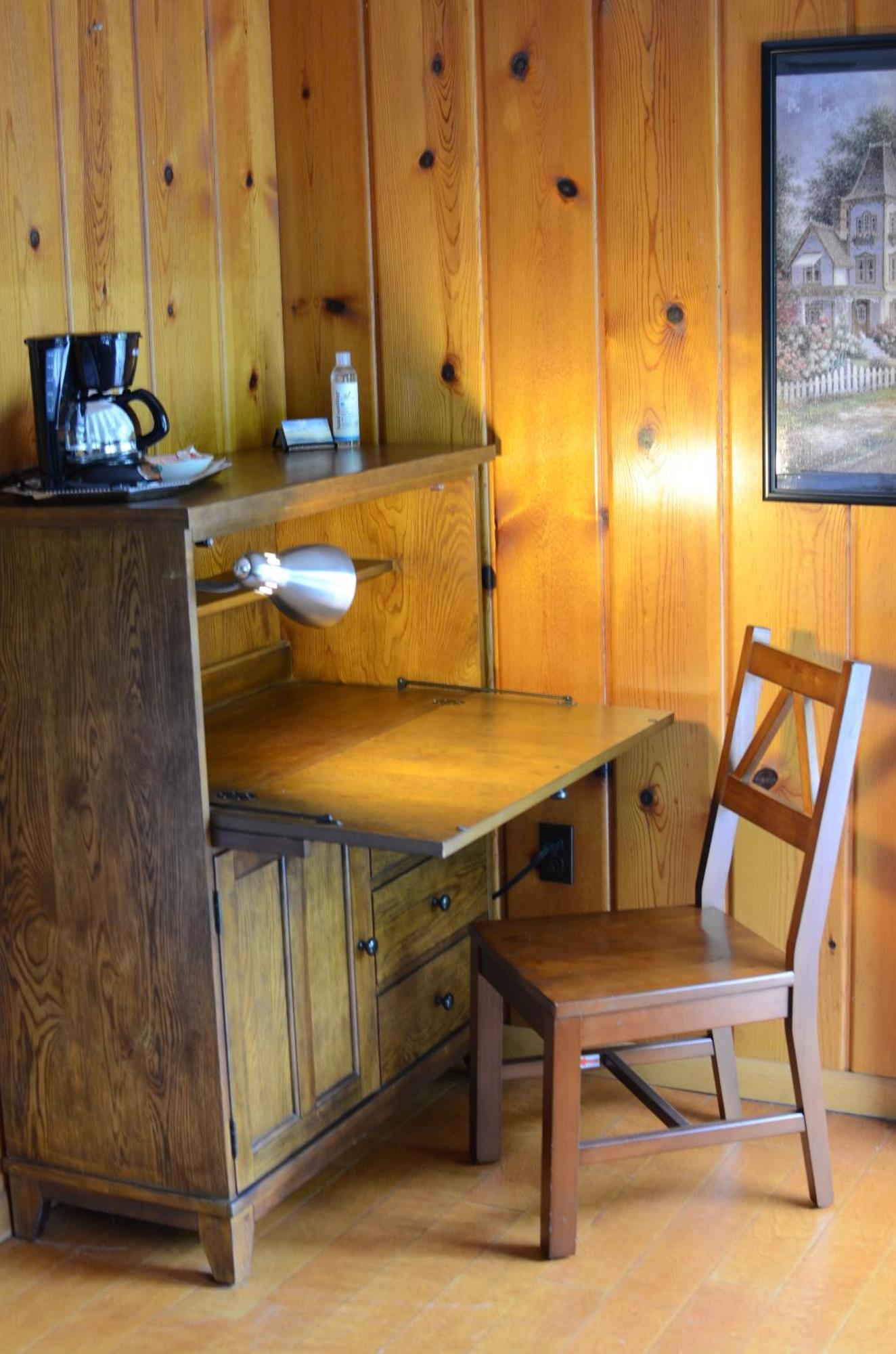 Ludington Blue Spruce Inn ภายนอก รูปภาพ